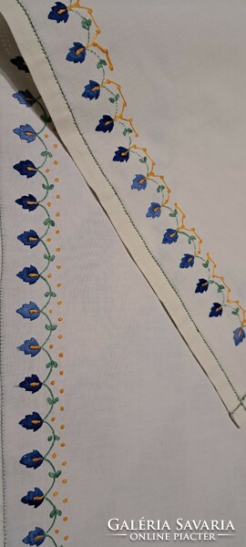 Old embroidered linen tablecloth, gentian runner (m4405)