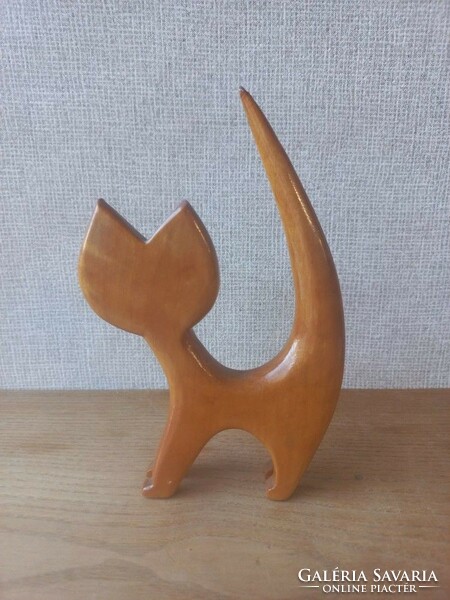Retro cat, wooden cat figure