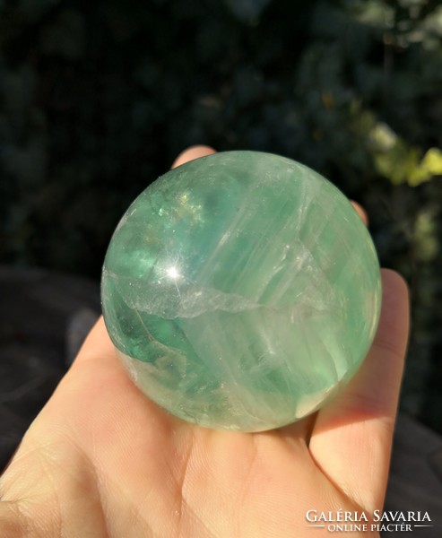 Nagy zöld fluorit gömb, ásvány