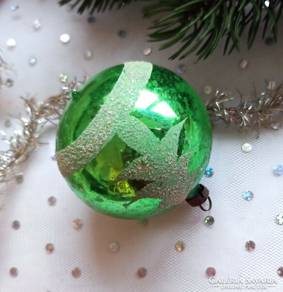 Régi vékony üveg karácsonyfa dísz gömb 6cm