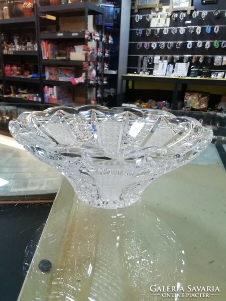 Crystal serving bowl