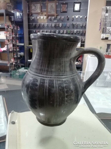 Carcagi ceramic jug