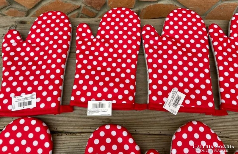 Polka Dot Heat Mitts Beautiful Polka Dot Pot Holder Mitts Oven Mitts for Christmas Gifts