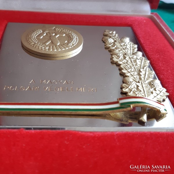 For the Hungarian Civil Defense, award plaque in its original box