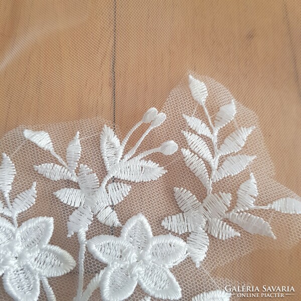 New Handmade 1 Layer 3D Floral Lace Edge Snow White 3 Meter Bridal Veil 96