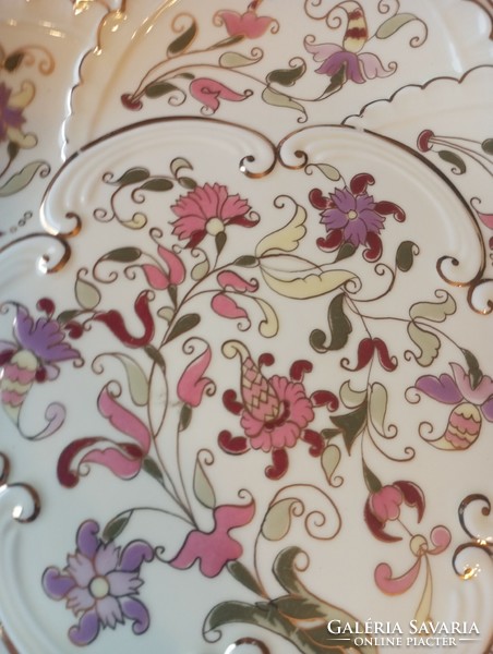 Zsolnay large wall plate centerpiece with flower pattern
