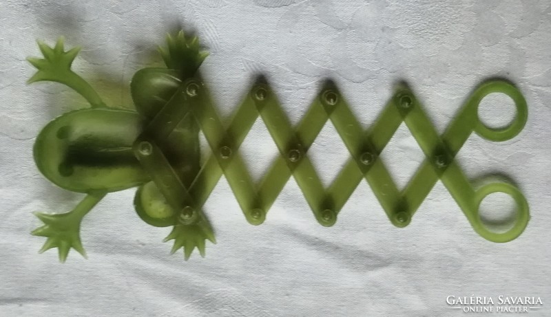 Retro soviet toy jumping frog plastic