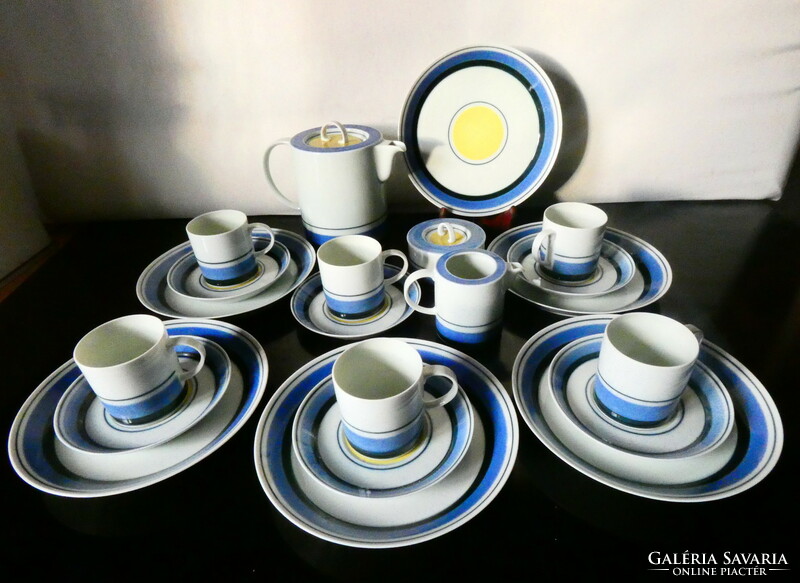 21-piece porcelain tea set from the 80s, porcelana bidasoa (spain) 