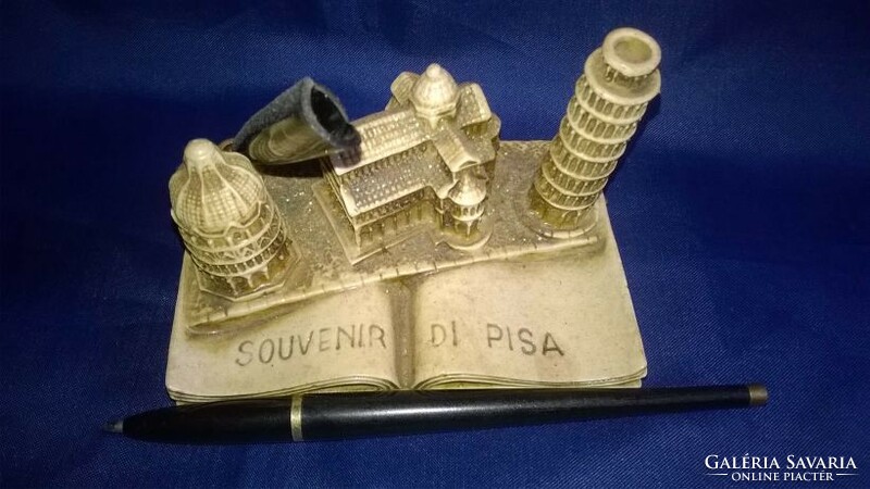 Pisa souvenir - retro desk or shelf decoration