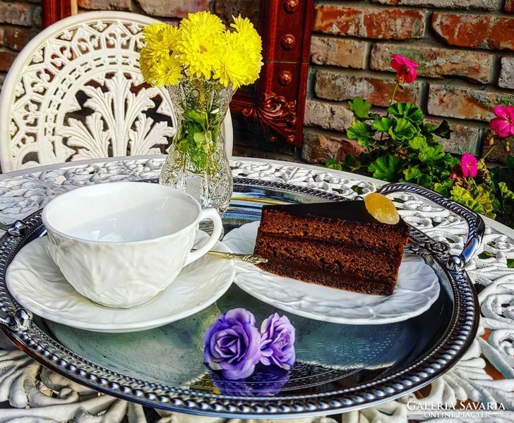 English snow-white patterned tea cup breakfast set