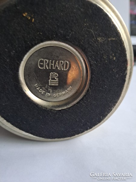Erhard & Son  mintás  réz cigaretta tartó kínáló doboz öngyujtóval