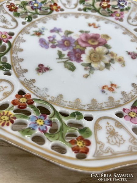 Victoria austria openwork decorative plate