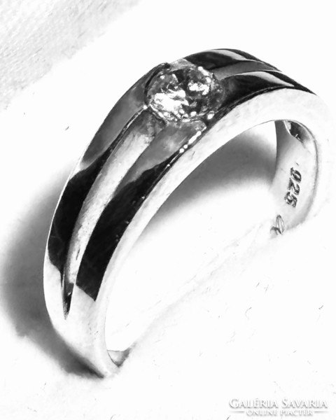 58-as sterling ezüst gyűrű! Ékszerész által polírozott hibátlan BOUTIQUE állapotban!!
