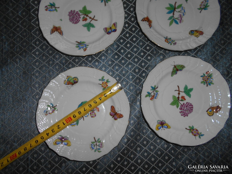 6 Herend Victoria pattern cookie plates