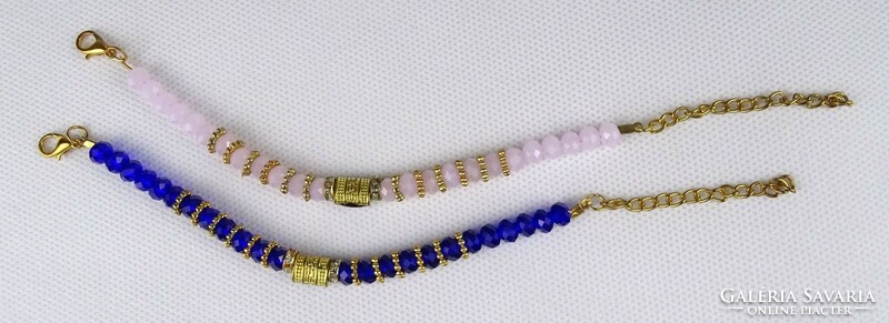 1Q088 pair of oriental bisque bracelets