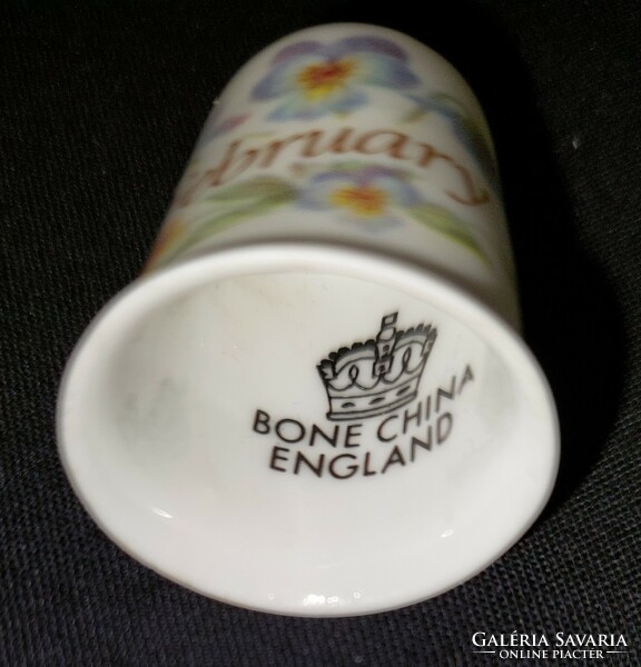 English porcelain thimble (inscribed February)