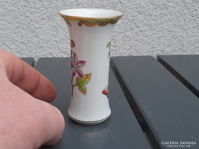 A patterned small vase by Victoria Herend