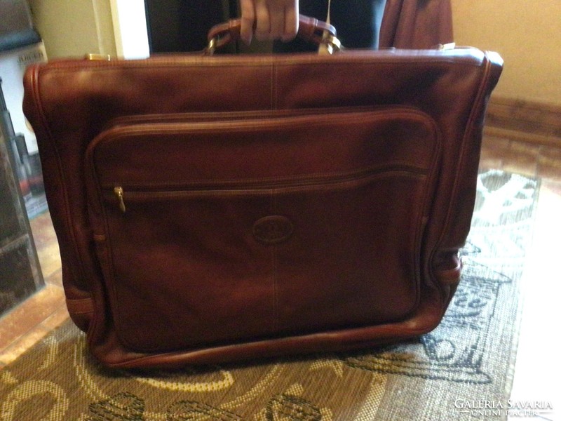 Cowhide suit bag. Washing. New!