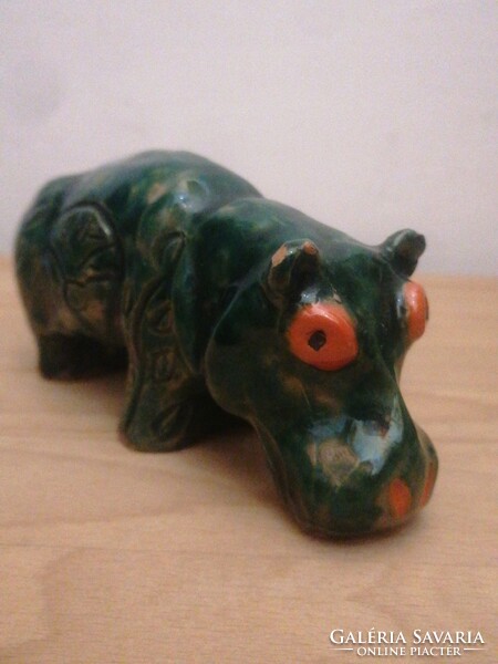 Gardener's skärma ceramic hippopotamus figure