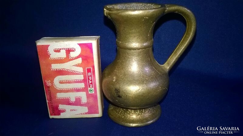 Tiny copper jug, spout 12. - Shelf decoration