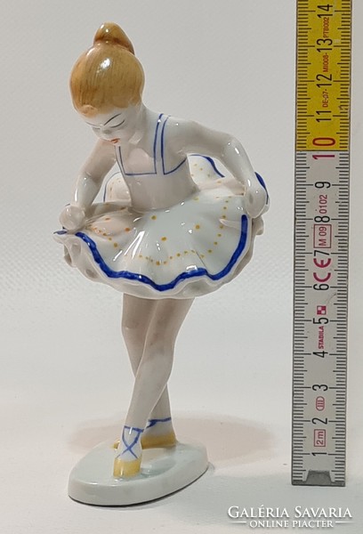 Hollóházi balerina porcelán figura (2892)