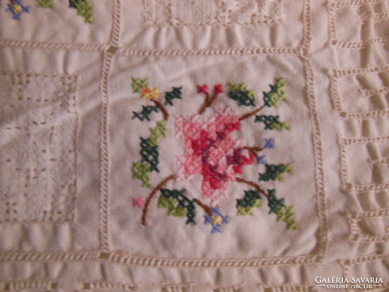 Handmade - 28 x 21 cm - tablecloth - old - Austrian
