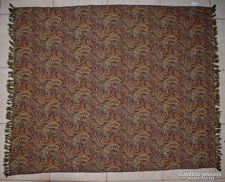 2-sided large square tablecloth with a pattern woven in the material