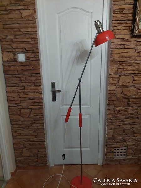 Retro crane floor lamp