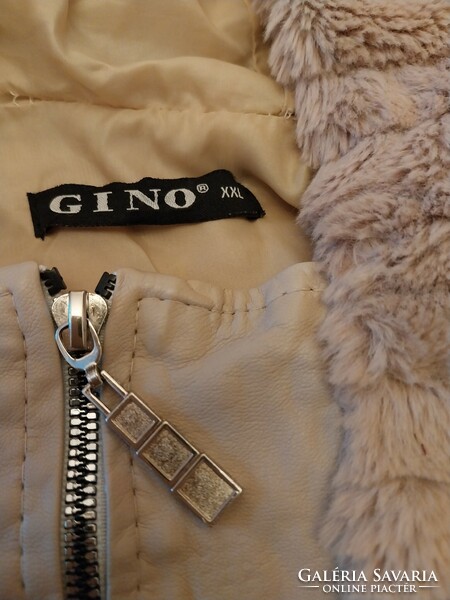 Gino,bézsszínű,használt, női,cipzáros, műszőr dzseki