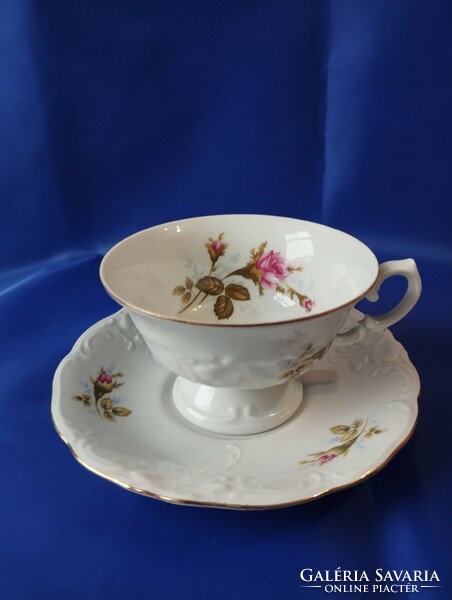 Vintage style flower patterned tea cup + base