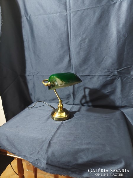 Banker lamp table lamp