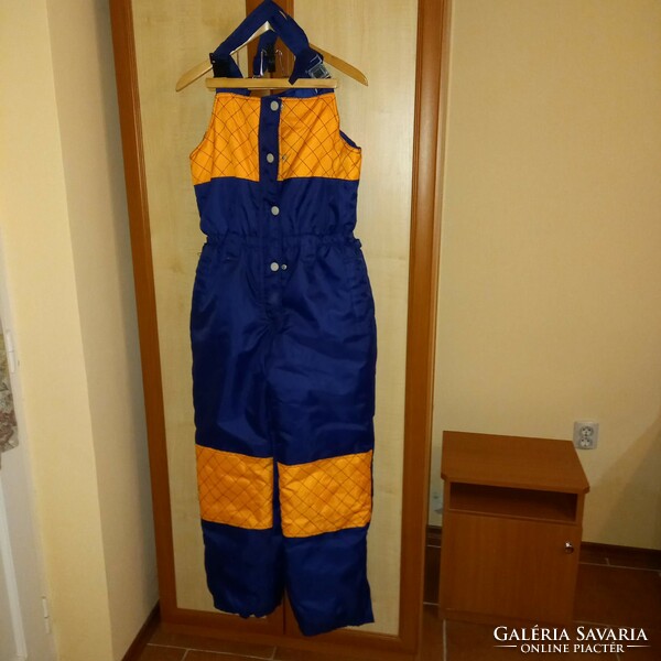 Ski jacket + ski overalls