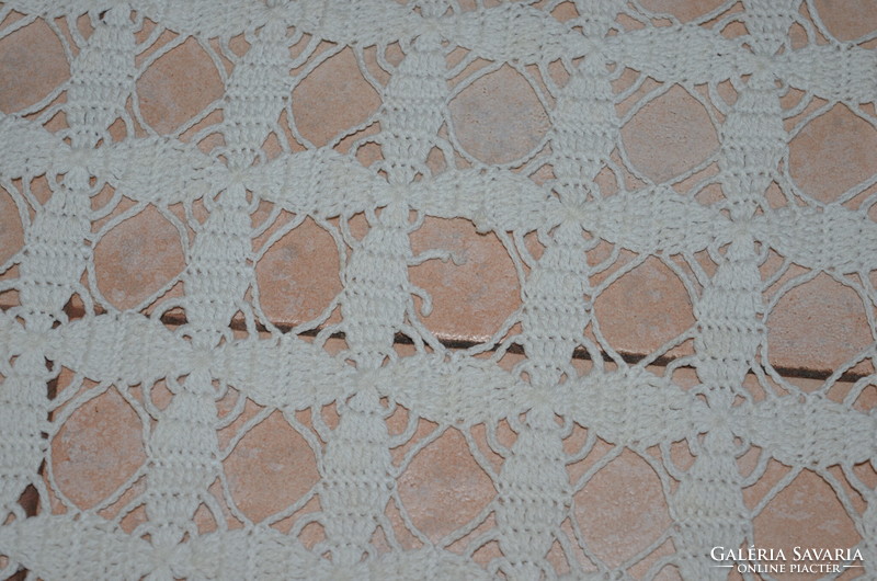 Cotton hand-crocheted large tablecloth (wrong)