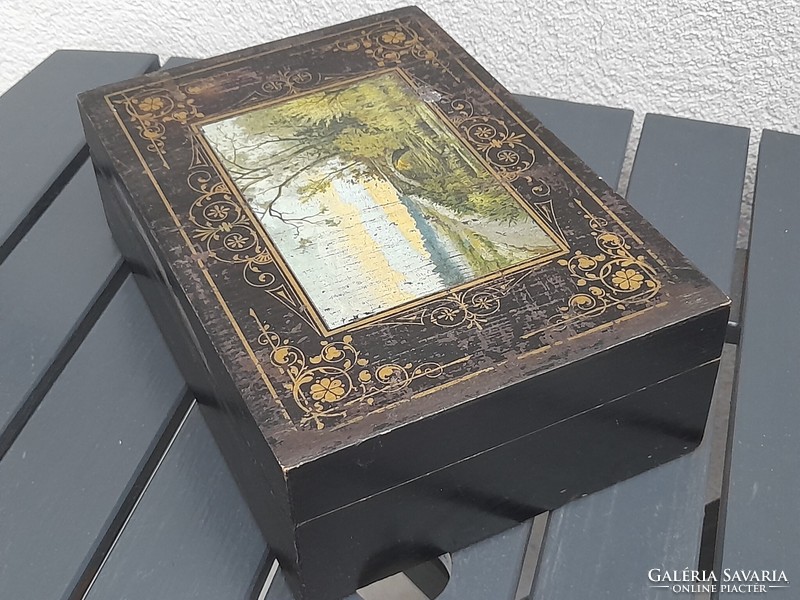 1,-Ft Gyönyörű antik kézzel festett fa doboz