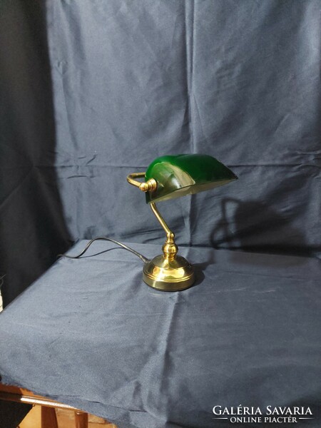 Banker lamp table lamp