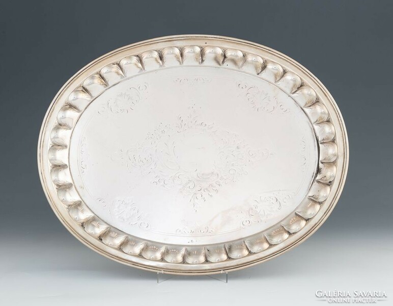 Silver oval tray, 981g - with engraved historicizing decoration