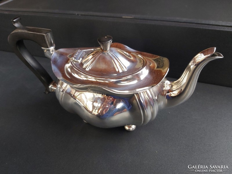 English silver tea or coffee set, 567g