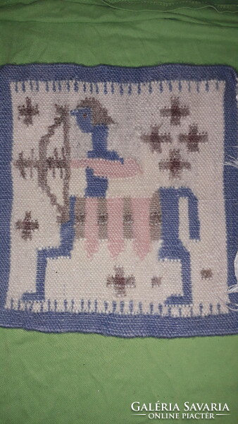 Retro wool handwoven zodiac sagittarius sagittarius wall tapestry bedding etc. 28X28cm according to pictures