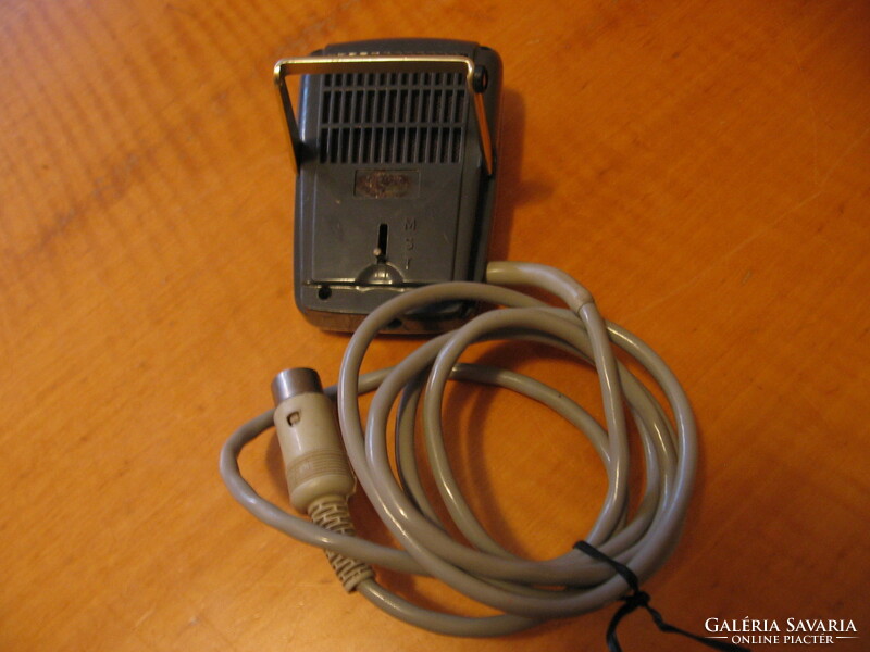 Retro aeg microphone