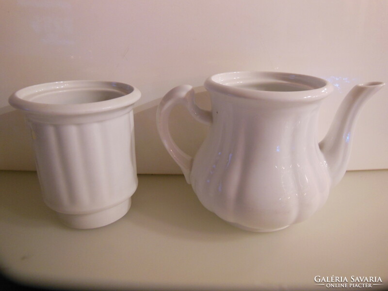 Jug - Karlsbad - 7 dl - 4 - as + filter - old - porcelain - perfect