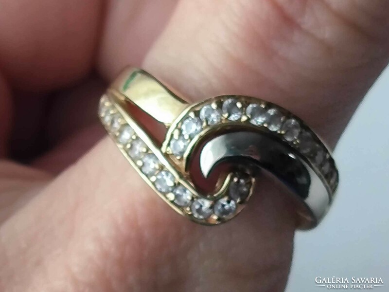 Női köves arany gyűrű (14K)