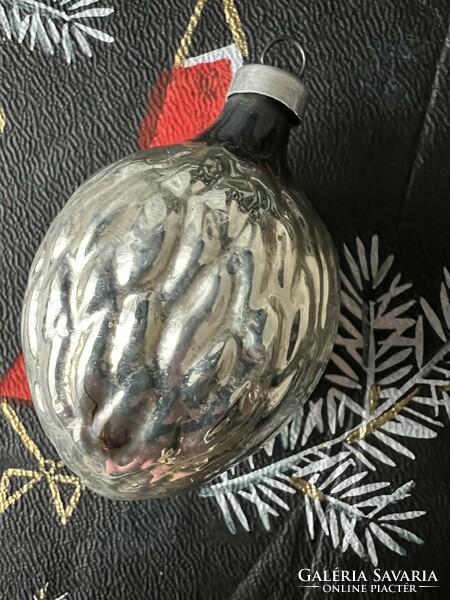 Régi üveg dió karácsonyfadísz