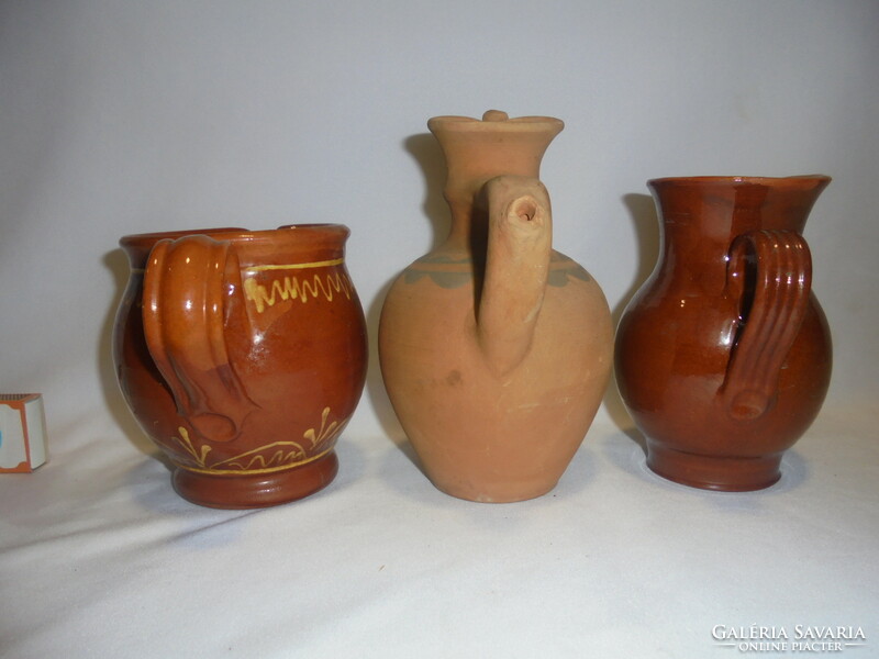 Three pieces of earthenware pot, a jar, a jar - together