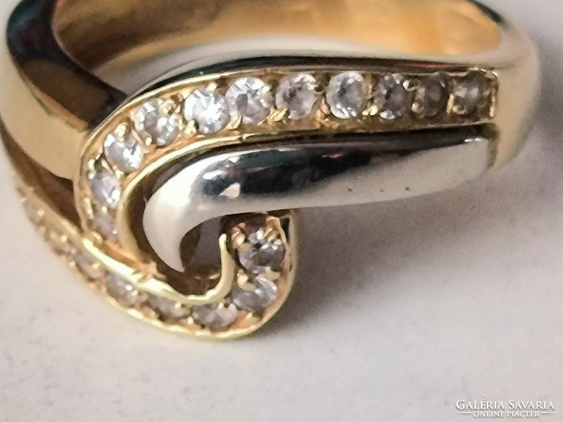 Női köves arany gyűrű (14K)