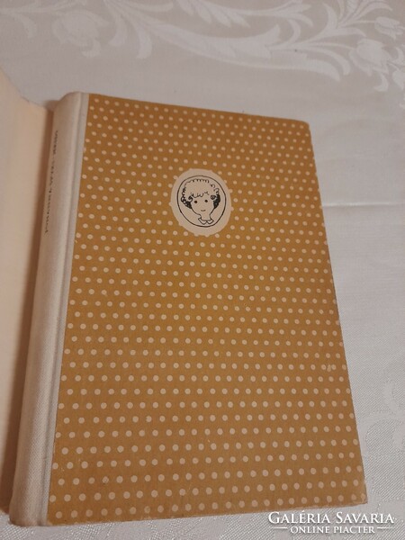 Heidi Johanna spyri polka dot book 1971