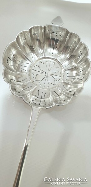 Silver (800) tea strainer, powdered sugar sprinkler, English cut style