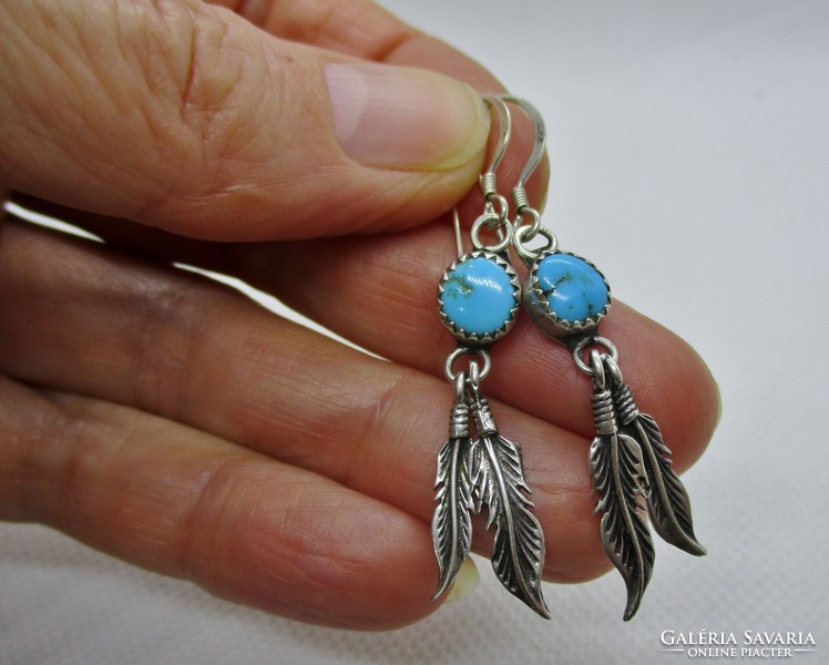 Beautiful handcrafted silver earrings with turquoise