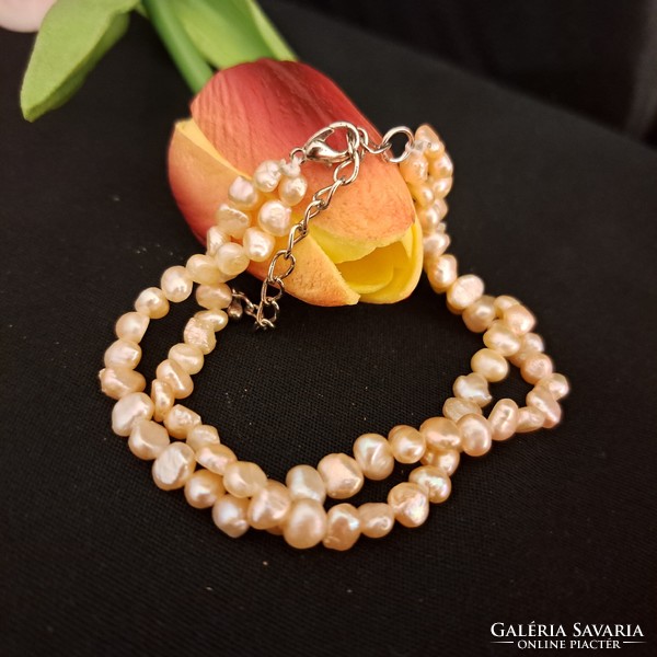 A cultured pearl bracelet is eternal elegance