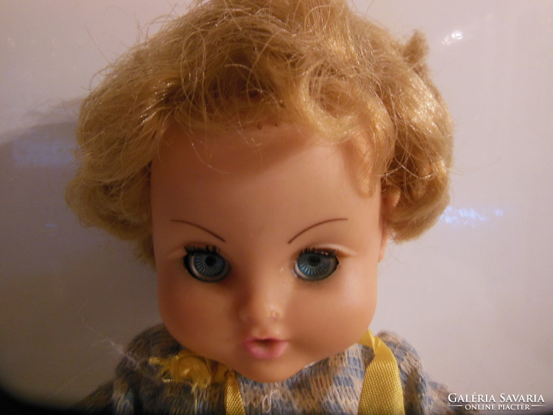 Doll - poupée bella - 1960 - 30 x 12 cm - French - flawless
