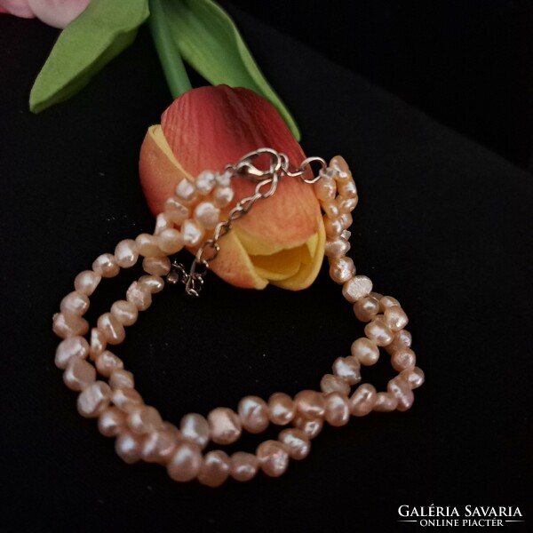 A cultured pearl bracelet is eternal elegance